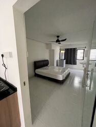 Blk 124 Hougang Avenue 1 (Hougang), HDB Executive #565776891